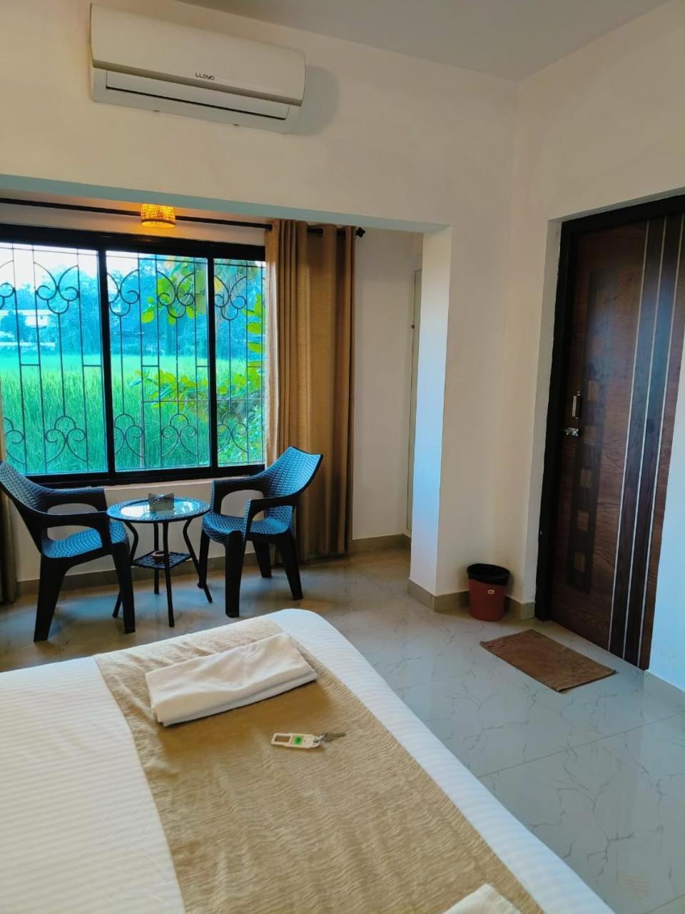 Hotel Green Field View Candolim Esterno foto