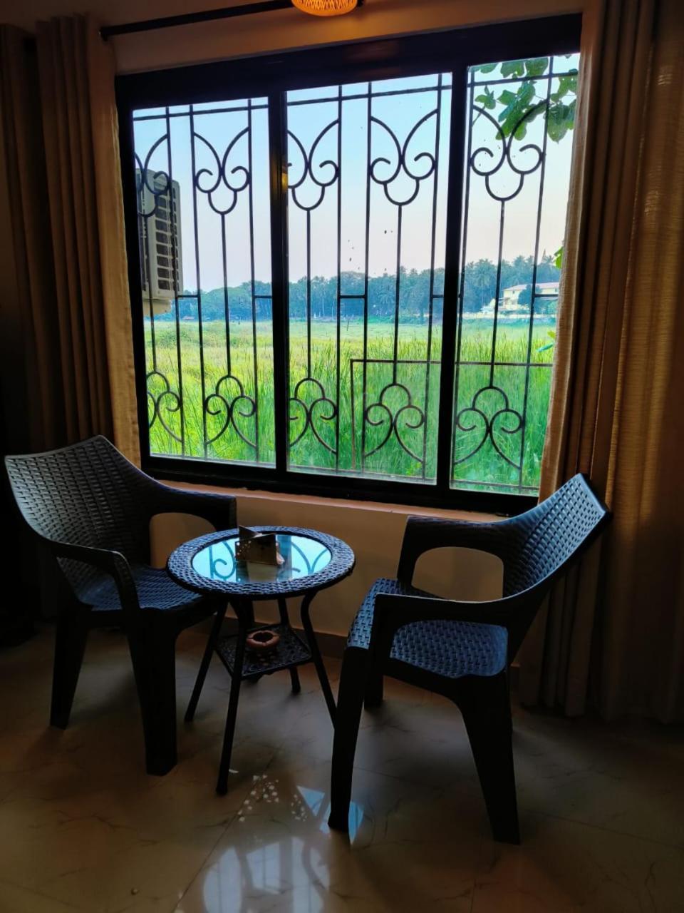 Hotel Green Field View Candolim Esterno foto