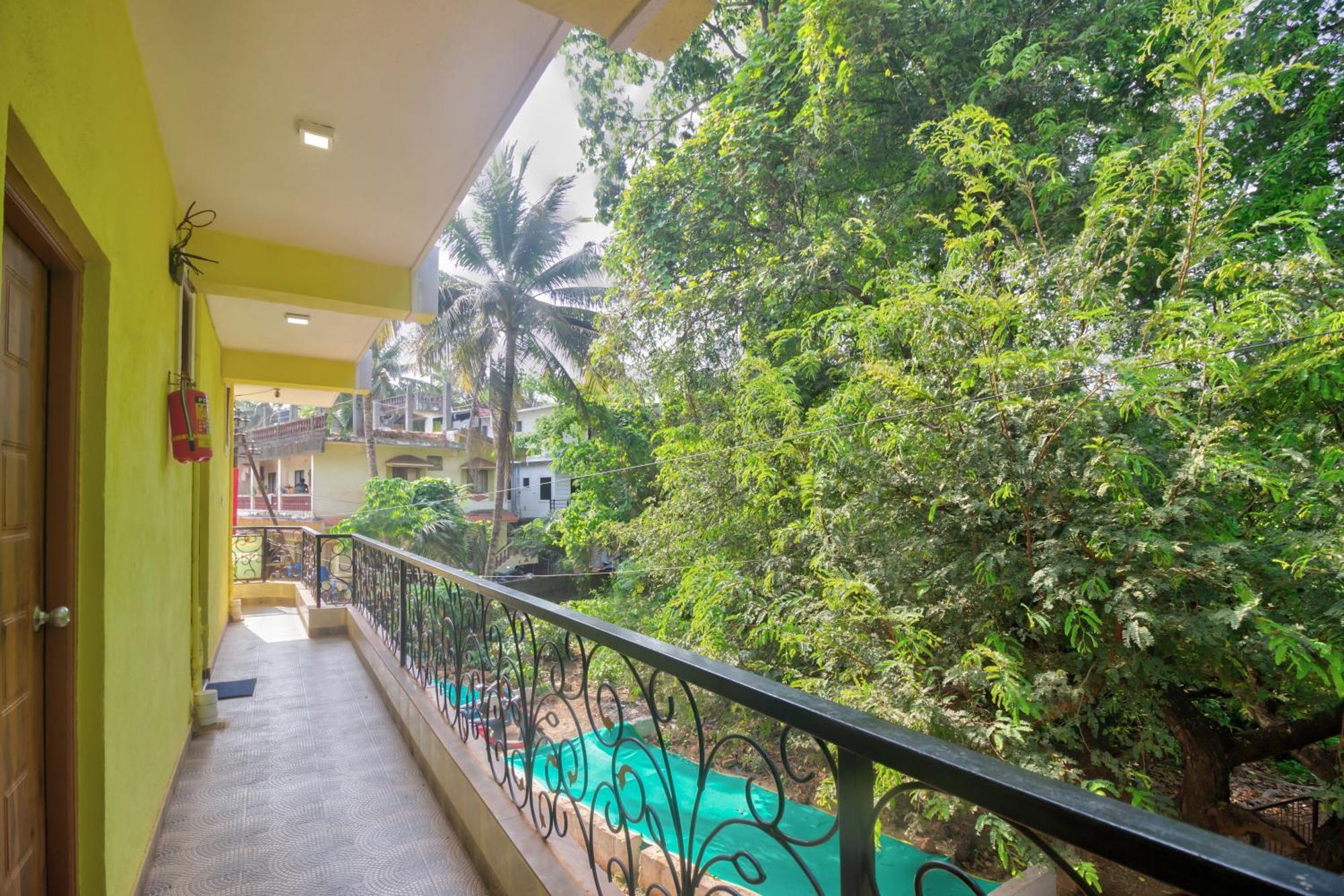 Hotel Green Field View Candolim Esterno foto