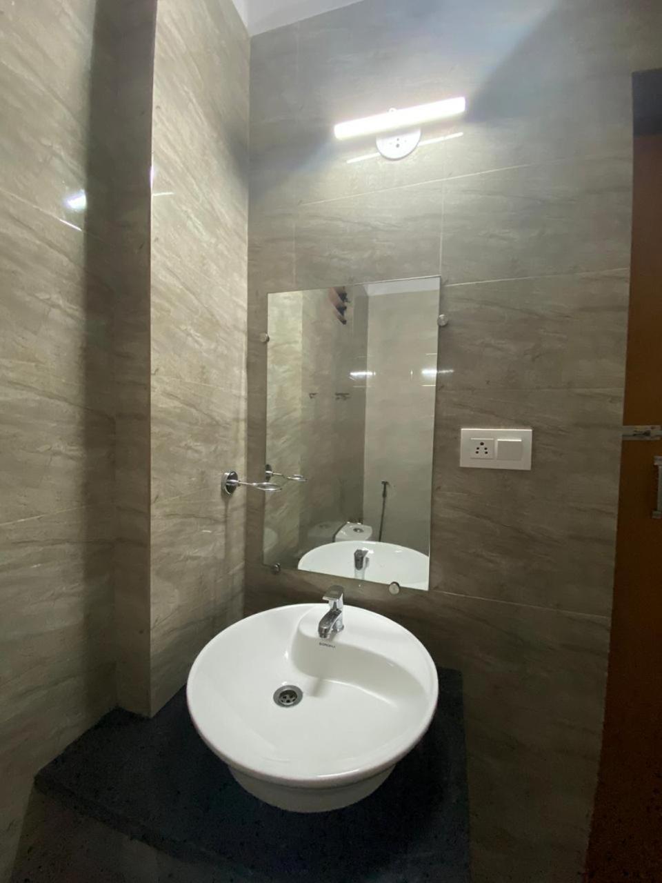 Hotel Green Field View Candolim Esterno foto